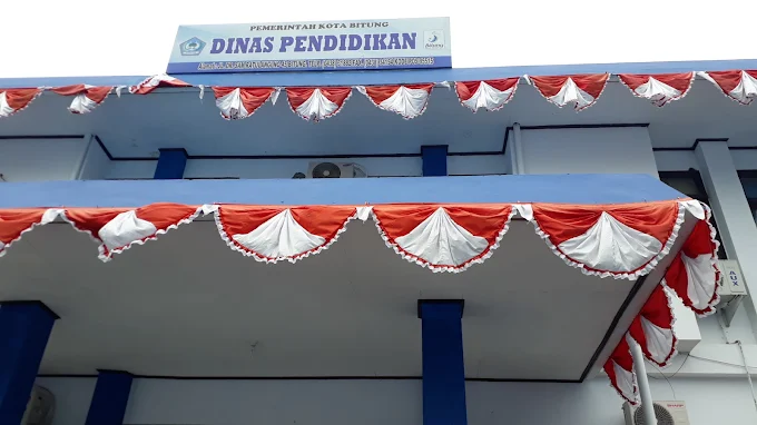 Gedung Kantor Dinas Pendidikan dan Kebudayaan Kota Bitung